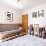 Dom Jaka Séjour chez l'habitant *